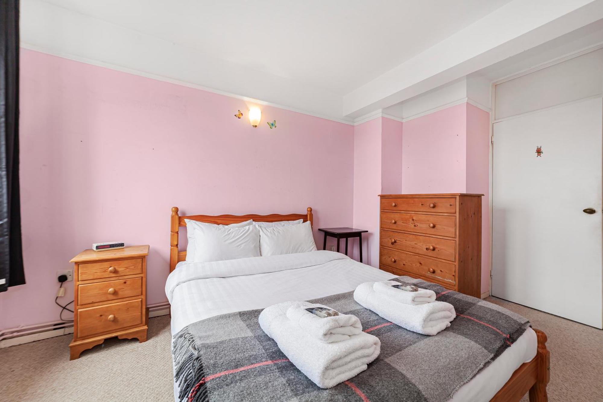 Elegant 1Br Flat With Balcony & City View, Walworth Londra Exterior foto